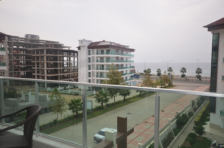 شقق باطلالة بحرية في كاستل / الانيا 