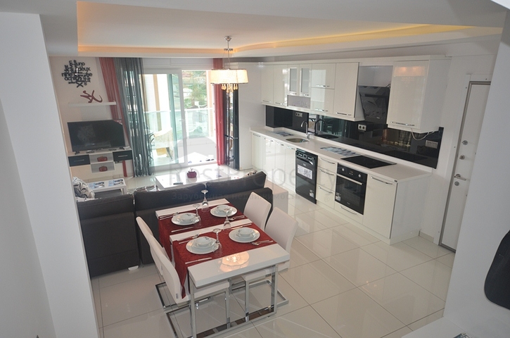 شقق باطلالة بحرية في كاستل / الانيا 