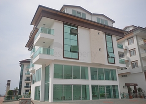 شقق باطلالة بحرية في كاستل / الانيا 