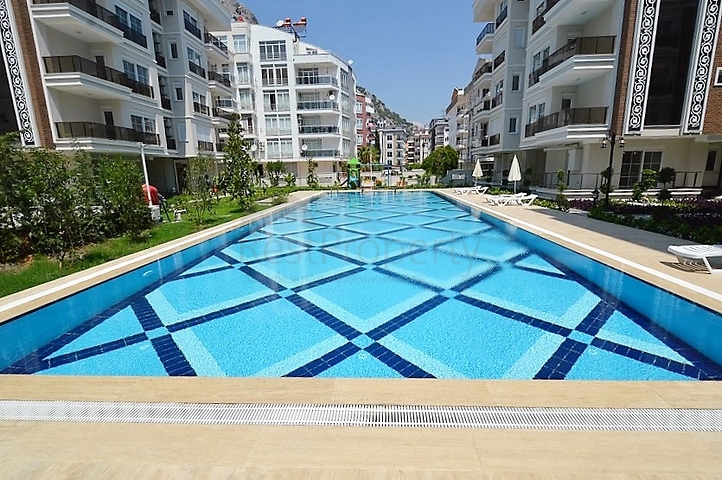 مشروع حديث من قبل شركة البناء في منطقة هورما كونيالتي – أنطاليا