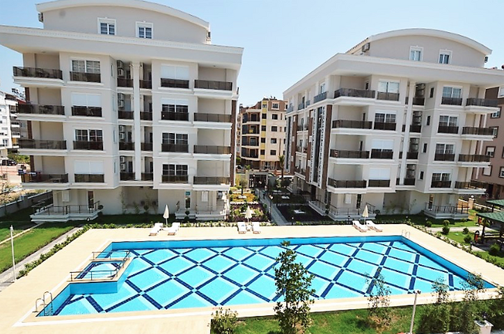 مشروع حديث من قبل شركة البناء في منطقة هورما كونيالتي – أنطاليا