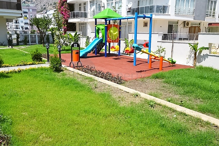 مشروع حديث من قبل شركة البناء في منطقة هورما كونيالتي – أنطاليا