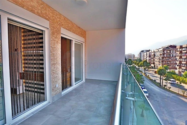 مجمع سكني فاخر في مركز مدينة الانيا 