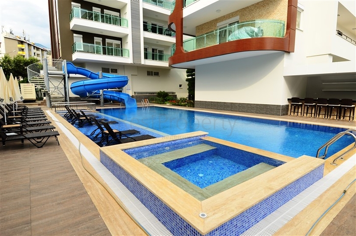 مجمع سكني فاخر في مركز مدينة الانيا 