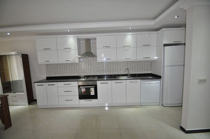 شقق للبيع في منطقة مركزية في الانيا - اوبا 