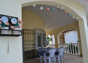 فيلا بتخطيط 3+1 بإطلالة بحرية جلية في منطقة محمود لار – ألانيا