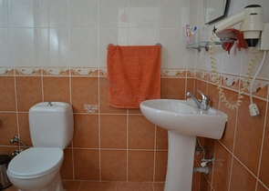 فيلا بتخطيط 3+1 بإطلالة بحرية جلية في منطقة محمود لار – ألانيا