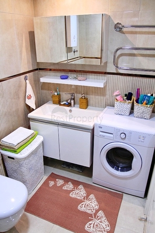 تصاميم مختلفة - دوبلكس غرفتين وصالة ضمن مجمع خمس نجوم في اوبا / الانيا 