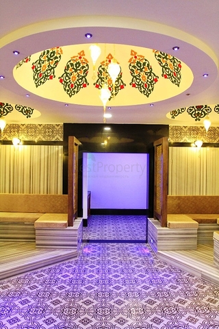 تصاميم مختلفة - دوبلكس غرفتين وصالة ضمن مجمع خمس نجوم في اوبا / الانيا 