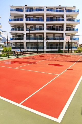 تصاميم مختلفة - دوبلكس غرفتين وصالة ضمن مجمع خمس نجوم في اوبا / الانيا 