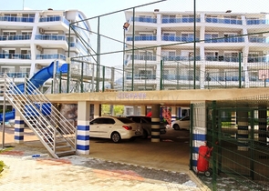 تصاميم مختلفة - دوبلكس غرفتين وصالة ضمن مجمع خمس نجوم في اوبا / الانيا 