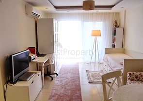 تصاميم مختلفة - دوبلكس غرفتين وصالة ضمن مجمع خمس نجوم في اوبا / الانيا 