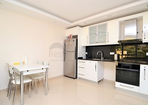 شقة ضمن مجمع مميز في مركز ألانيا