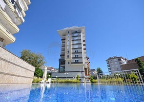 شقة ضمن مجمع مميز في مركز ألانيا