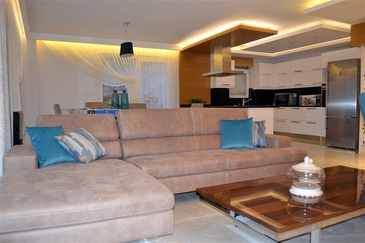 فيلات فاخرة في كاركي جاك / الانيا 