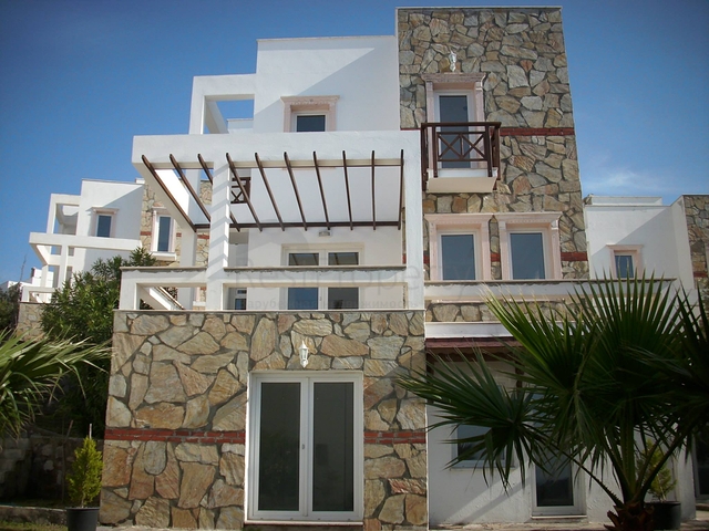  فبلا ثلاث طوابق مع اطلالة بحرية , في غوندوغان , بودروم .