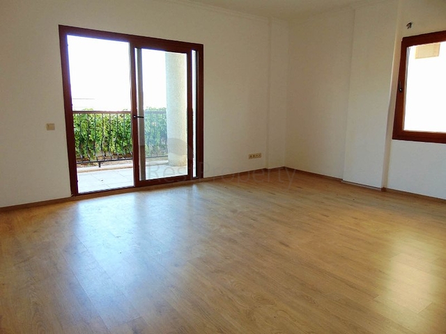  شقة بغرفتين نوم , ومسبح مشترك ,في منطقة مركزية من بودروم