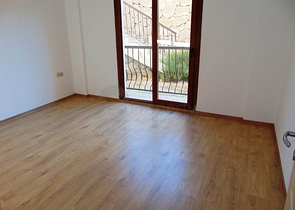  شقة بغرفتين نوم , ومسبح مشترك ,في منطقة مركزية من بودروم