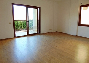  شقة بغرفتين نوم , ومسبح مشترك ,في منطقة مركزية من بودروم