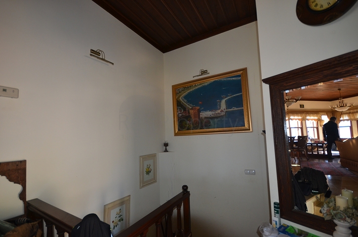 فيلا فاخرة في الانيا التاريخية 