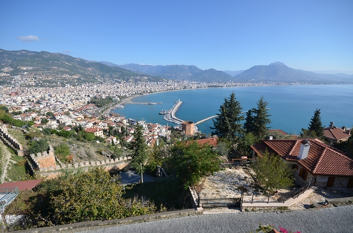 فيلا فاخرة في الانيا التاريخية 