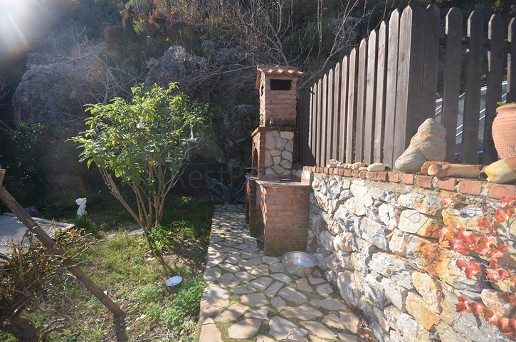 فيلا فاخرة في الانيا التاريخية 