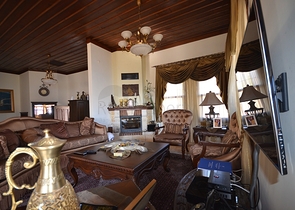 فيلا فاخرة في الانيا التاريخية 