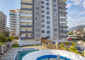 شقق عائلية واسعة - مجمع سكني حديث في مهموتلار/ الانيا 