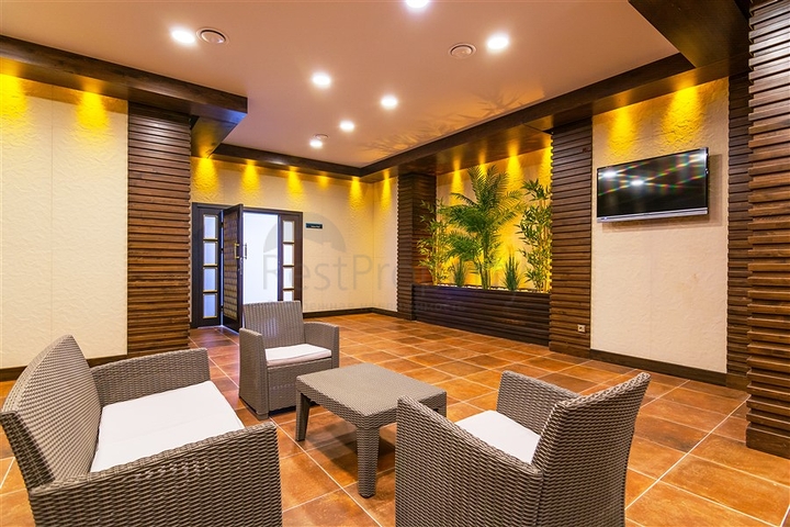 مجمع سكني حديث الإنشاء في منطقة محمودلار – ألانيا