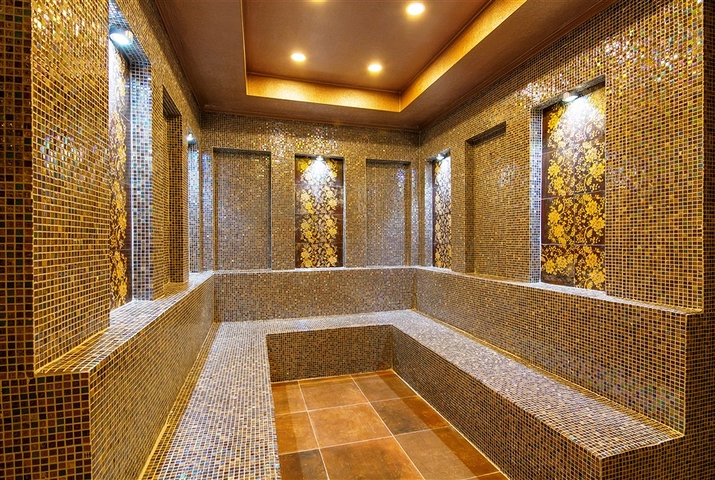 مجمع سكني حديث الإنشاء في منطقة محمودلار – ألانيا