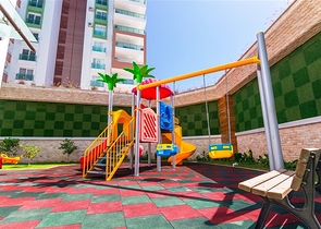 مجمع سكني حديث الإنشاء في منطقة محمودلار – ألانيا