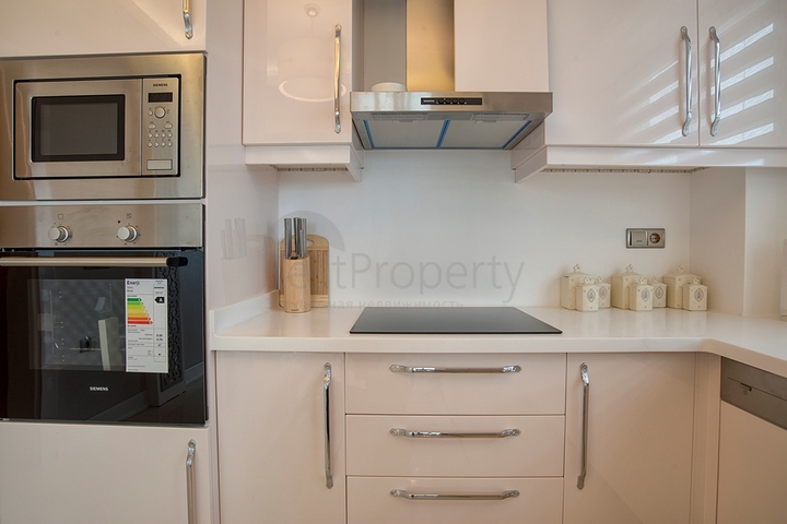 شقق ضمن مجمع سكني فاخر حديث في منطقة محمودلار – ألانيا