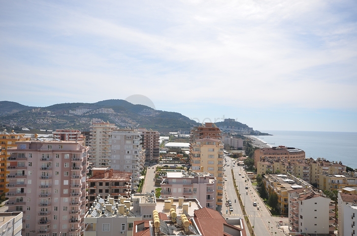 شقق ضمن مجمع سكني فاخر حديث في منطقة محمودلار – ألانيا