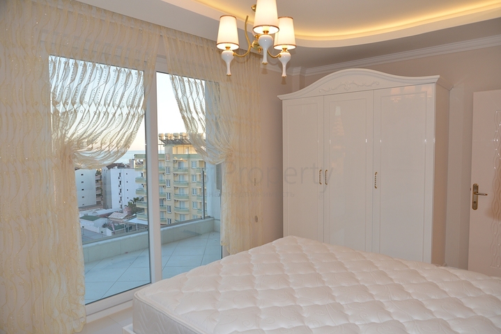 شقق ضمن مجمع سكني فاخر حديث في منطقة محمودلار – ألانيا