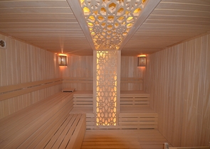 شقق ضمن مجمع سكني فاخر حديث في منطقة محمودلار – ألانيا