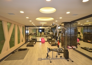 شقق ضمن مجمع سكني فاخر حديث في منطقة محمودلار – ألانيا