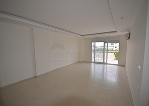 شقة بتخطيط 1+1 ضمن مجمع فاخر بسعر مغري في منطقة أفسلار – ألانيا