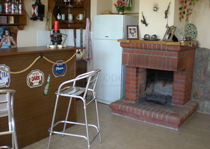 فيلا فاخرة واسعة بإطلالات خلابة على المدينة والبحر الأبيض المتوسط في مركز مدينة الانيا.