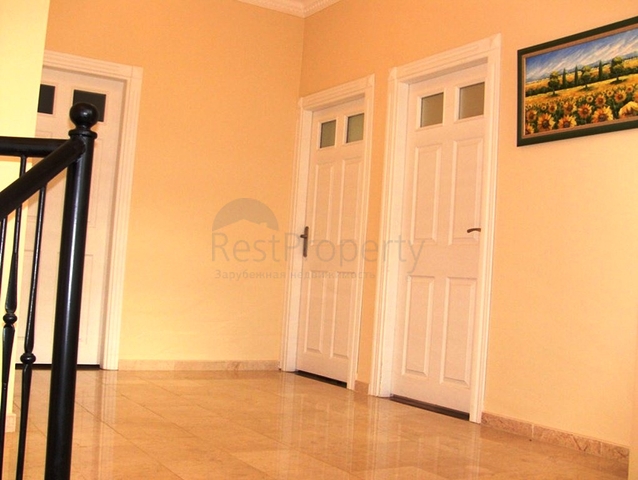 فيلا فاخرة مميزة ضمن أحد المجمعات الضخمة في منطقة كارجي جاك – الانيا