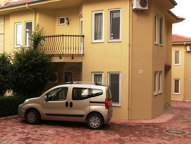 فيلا فاخرة مميزة ضمن أحد المجمعات الضخمة في منطقة كارجي جاك – الانيا