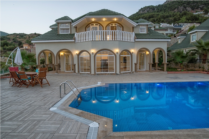 فيلا الرفاهية في الانيا