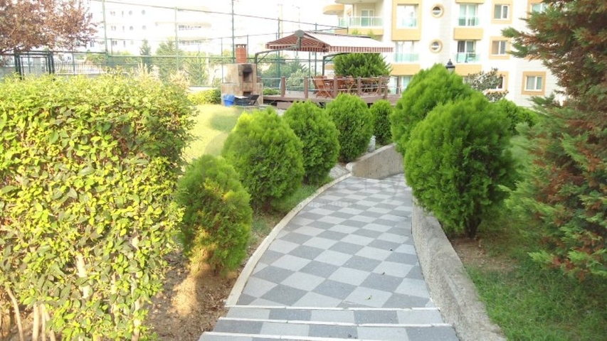 شقق بأسعار مناسبة في محمود لار 