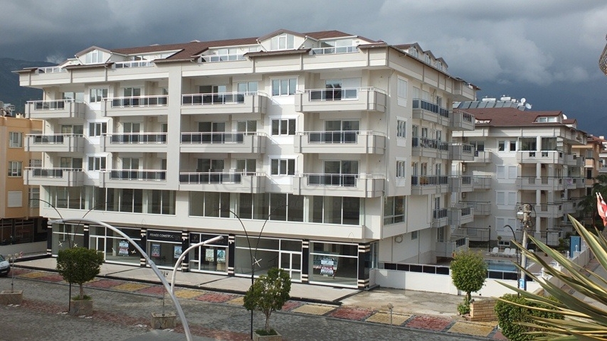 شقة كبيرة 1+1 في وسط منطقة أوبا ، على بعد 100 متر فقط من البحر 