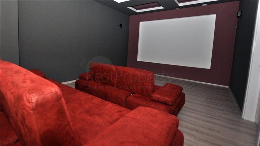 مشروع إستثماري حديث في منطقة كاستل – ألانيا