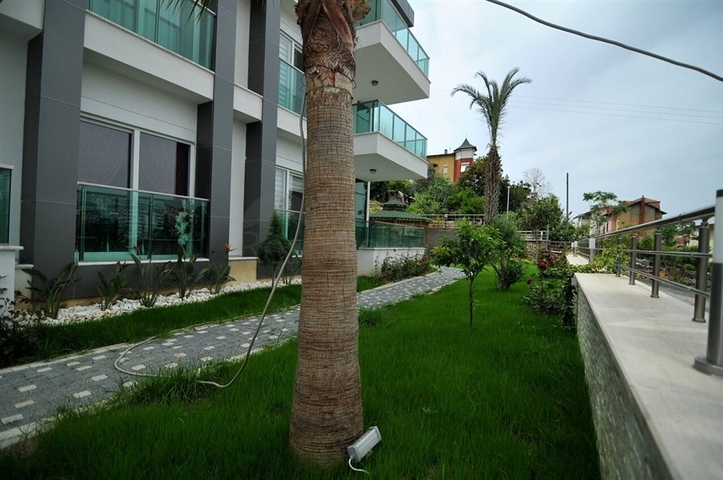 مشروع إستثماري حديث في منطقة كاستل – ألانيا