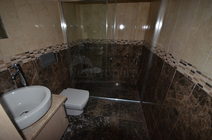 دوبلكس غرفتين وصالة ضمن مجمع سكني حديث في كاستل / الانيا 