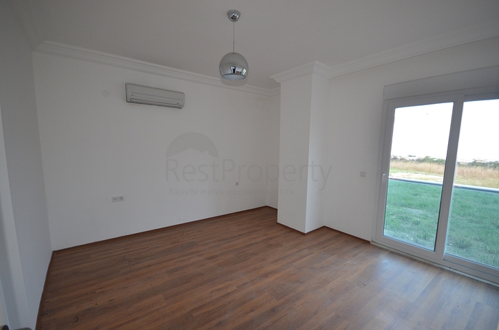 دوبلكس غرفتين وصالة ضمن مجمع سكني حديث في كاستل / الانيا 