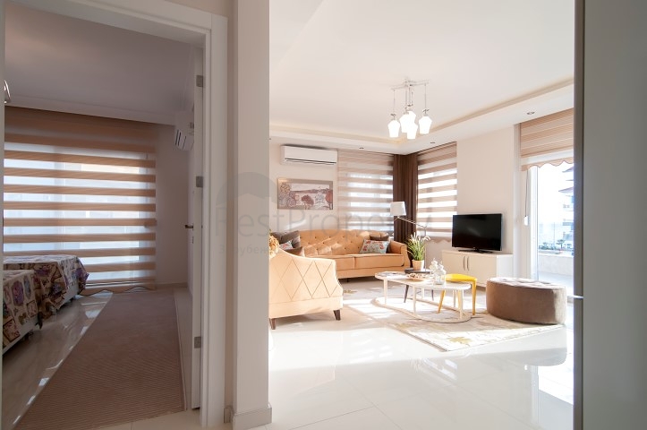 مجمع سكني مميز على مسافة قريبة من البحر في منطقة كاستل – ألانيا