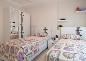 مجمع سكني مميز على مسافة قريبة من البحر في منطقة كاستل – ألانيا