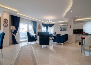 مجمع سكني مميز على مسافة قريبة من البحر في منطقة كاستل – ألانيا